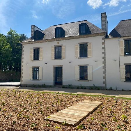 Manoir Du Menec Chambre Le Folgoet Exterior photo